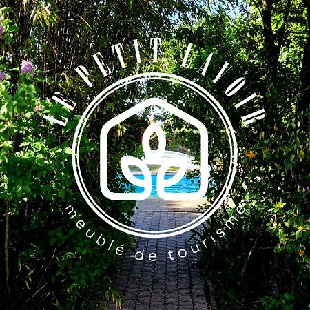 Le Petit Lavoir - Maison Cosy A Mayet Exteriör bild
